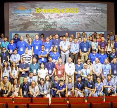 Análisis del éxito Simposio Internacional GreenSys 2025: Politiv Europa, patrocinador oficial